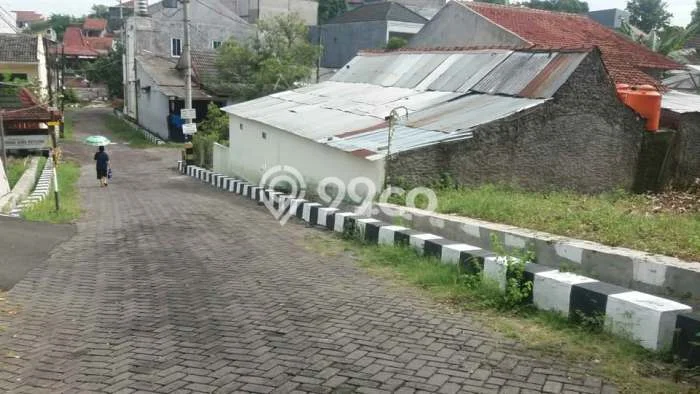 Kavling Tanah untuk Dijual di Ketileng, Semarang, Luas 859m2 Kavling Tanah untuk Dijual di Ketileng, Semarang, Luas 859m2