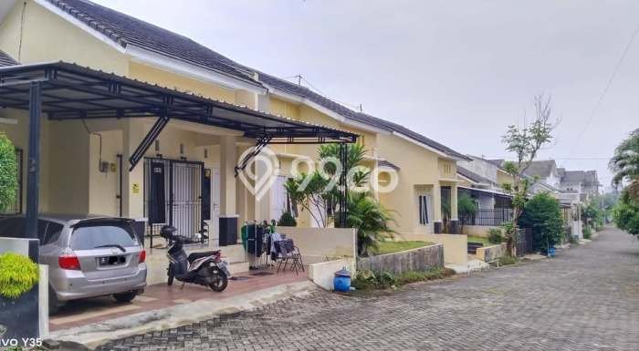 For Sale Rumah 3 Kamar Lokasi Strategis Bagus dan Strategis di Tembalang For Sale Rumah 3 Kamar Lokasi Strategis Bagus dan Strategis di Tembalang
