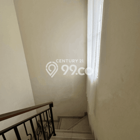 For Sale Rumah 3 Kamar Lokasi Strategis Nyaman dan Strategis di Lippo Cikarang For Sale Rumah 3 Kamar Lokasi Strategis Nyaman dan Strategis di Lippo Cikarang