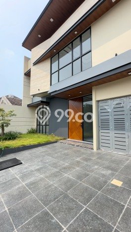 Hunian Elit LB 300m2 Siap Huni Desain Elegan di kertajaya, Surabaya Hunian Elit LB 300m2 Siap Huni Desain Elegan di kertajaya, Surabaya