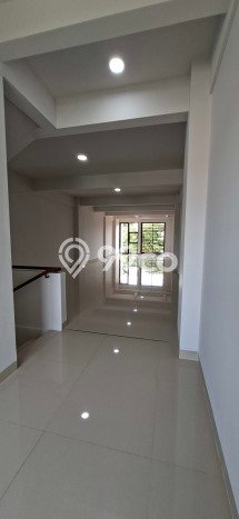 Ruko Bagus Dijual LB 425m2 Lokasi Strategis Surabaya Area Cocok untuk Berbisnis Ruko Bagus Dijual LB 425m2 Lokasi Strategis Surabaya Area Cocok untuk Berbisnis