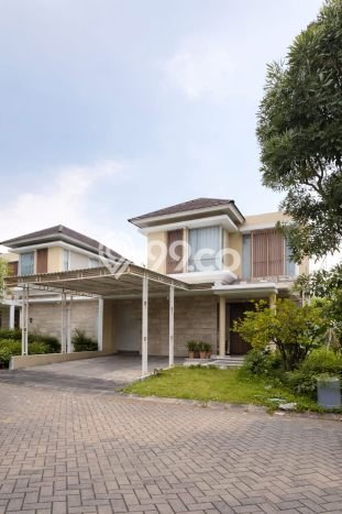 Dijual Rumah Premium dengan Fasilitas Sekitar Lengkap di Benowo, Surabaya Dijual Rumah Premium dengan Fasilitas Sekitar Lengkap di Benowo, Surabaya