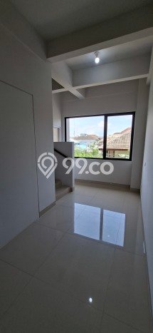 Ruko Bagus Dijual LB 425m2 Lokasi Strategis Surabaya Area Cocok untuk Berbisnis Ruko Bagus Dijual LB 425m2 Lokasi Strategis Surabaya Area Cocok untuk Berbisnis