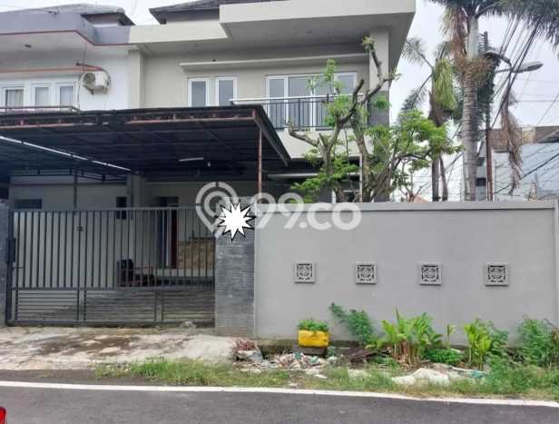 Lokasi strategis! Rumah siap pakai disewakan di Denpasar Selatan LB 150m2 Lokasi strategis! Rumah siap pakai disewakan di Denpasar Selatan LB 150m2