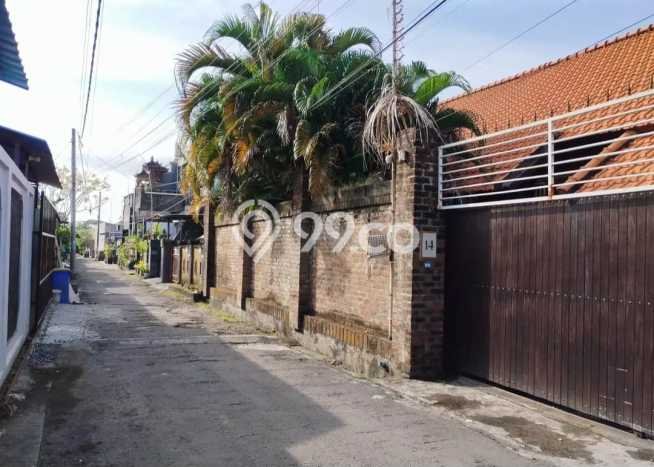 Jual Rumah Bagus Siap Huni LB 180m2 di Denpasar Selatan, Denpasar Jual Rumah Bagus Siap Huni LB 180m2 di Denpasar Selatan, Denpasar