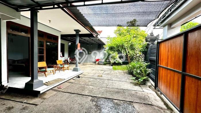 Rumah Eksklusif Siap Huni LT 300m2 di Denpasar Selatan, Denpasar Rumah Eksklusif Siap Huni LT 300m2 di Denpasar Selatan, Denpasar