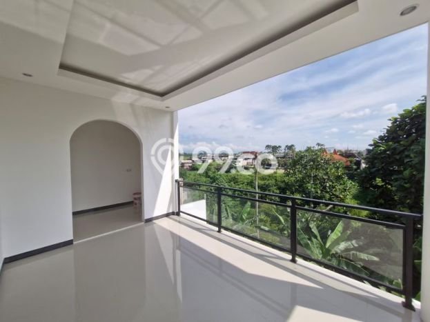 For Sale Vila di Kuta Utara, Dimensi 225m2m², Area Asri For Sale Vila di Kuta Utara, Dimensi 225m2m², Area Asri