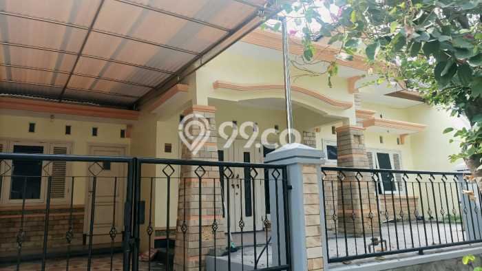Rumah Siap Huni lokasi Dau, Malang, LT 210m2m² Bangunan 75m2m² Rumah Siap Huni lokasi Dau, Malang, LT 210m2m² Bangunan 75m2m²