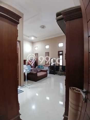 Ready to Use! Premium House LT 1650m2 Desain Elegan di Cibubur Ready to Use! Premium House LT 1650m2 Desain Elegan di Cibubur