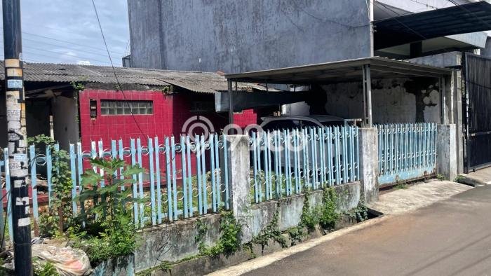Rumah di Jakarta Barat Kondisi Bagus Minimalis Dekat Fasilitas Umum Rumah di Jakarta Barat Kondisi Bagus Minimalis Dekat Fasilitas Umum