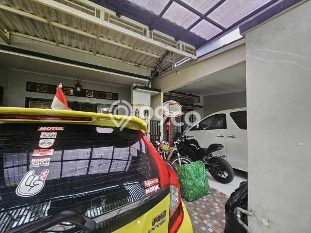 Siap Huni Hunian Elit 6 Kamar di Sidoarjo Dekat ke Mana Pun Siap Huni Hunian Elit 6 Kamar di Sidoarjo Dekat ke Mana Pun