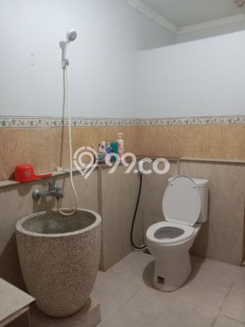 Dijual Rumah 5 Kamar Lokasi Ideal Nyaman dan Strategis di Sidoarjo Dijual Rumah 5 Kamar Lokasi Ideal Nyaman dan Strategis di Sidoarjo