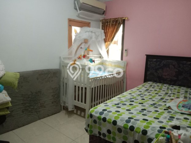 Dijual Rumah 5 Kamar Lokasi Ideal Nyaman dan Strategis di Sidoarjo Dijual Rumah 5 Kamar Lokasi Ideal Nyaman dan Strategis di Sidoarjo