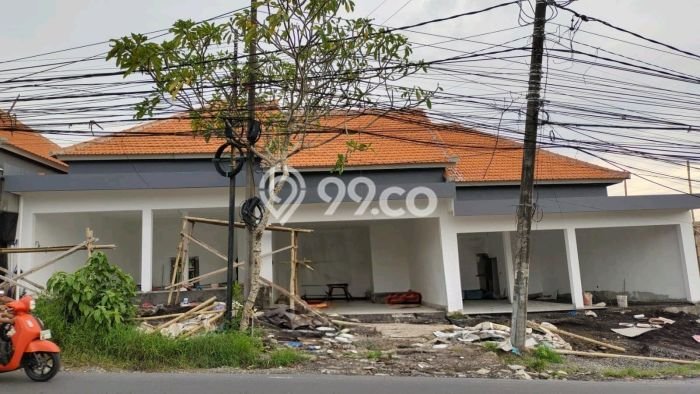 Ruko Disewa di Badung dengan LB 72m2 Area Komersial Ramai Ruko Disewa di Badung dengan LB 72m2 Area Komersial Ramai