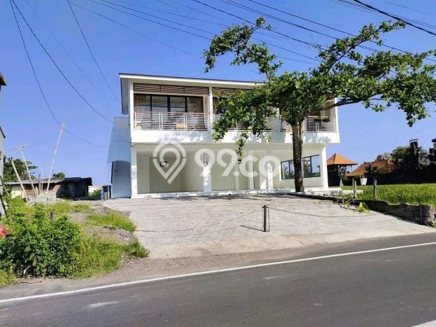 For Rent Ruko Kawasan Seseh, Luas 88m², Pusat Bisnis For Rent Ruko Kawasan Seseh, Luas 88m², Pusat Bisnis