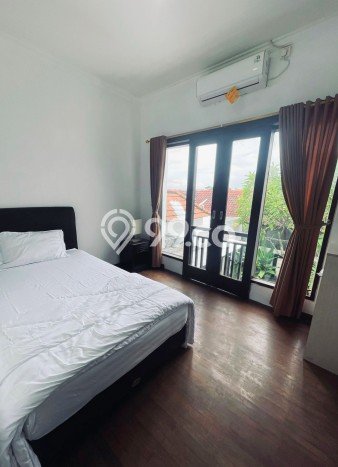 SPECIAL LISTING! Rumah area Kerobokan, 3 KM, Akses Fasilitas, Luas 140m2m² Bangunan 118m2m² SPECIAL LISTING! Rumah area Kerobokan, 3 KM, Akses Fasilitas, Luas 140m2m² Bangunan 118m2m²