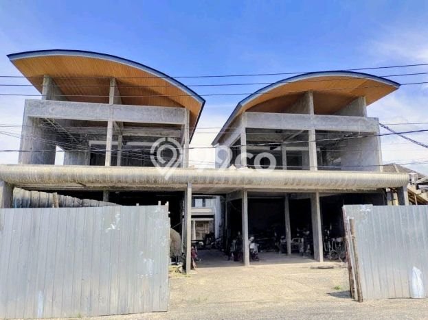 Ruko untuk Disewa di Pusat Badung Luas Bangunan 36m2 Ruko untuk Disewa di Pusat Badung Luas Bangunan 36m2