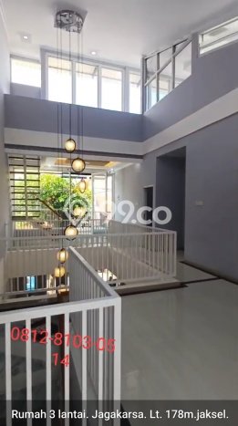 Rumah Eksklusif Siap Huni LT 178m2 di Jagakarsa, Jakarta Selatan Rumah Eksklusif Siap Huni LT 178m2 di Jagakarsa, Jakarta Selatan