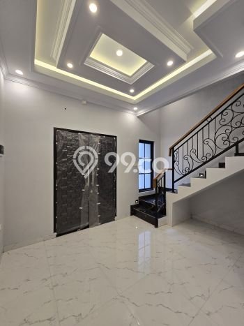 Hunian Cantik Modern Lb 140m2 di Jagakarsa, Jakarta Selatan Hunian Cantik Modern Lb 140m2 di Jagakarsa, Jakarta Selatan