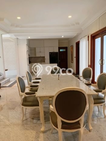 Rumah Elit Modern Siap Huni di Pondok Indah Jakarta Selatan Rumah Elit Modern Siap Huni di Pondok Indah Jakarta Selatan