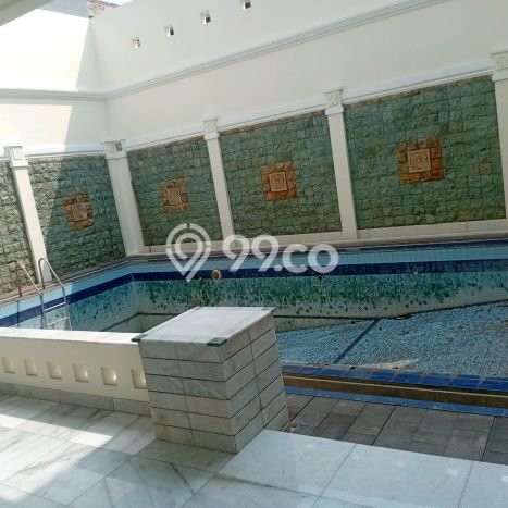 Rumah Elit LB 450m2 Siap Pakai Desain Elegan di Lebak Bulus, Jakarta Selatan Rumah Elit LB 450m2 Siap Pakai Desain Elegan di Lebak Bulus, Jakarta Selatan