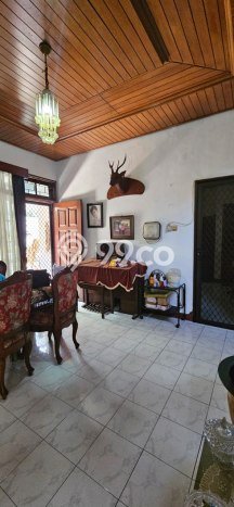 Dijual Hunian Mewah dengan Fasilitas Sekitar Komplit di Wonocolo, Surabaya Dijual Hunian Mewah dengan Fasilitas Sekitar Komplit di Wonocolo, Surabaya