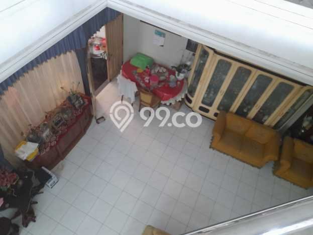 Jual Rumah Mewah Elegan Dengan View Cantik di Jemursari, Surabaya Jual Rumah Mewah Elegan Dengan View Cantik di Jemursari, Surabaya