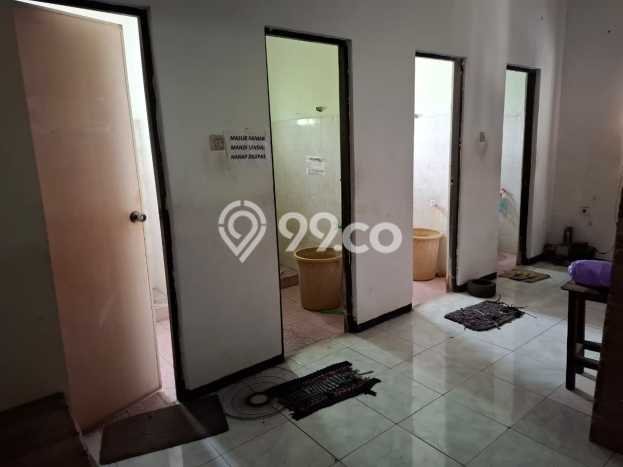 Dijual Rumah Premium dengan Fasilitas Sekitar Komplit di Wonocolo, Surabaya Dijual Rumah Premium dengan Fasilitas Sekitar Komplit di Wonocolo, Surabaya