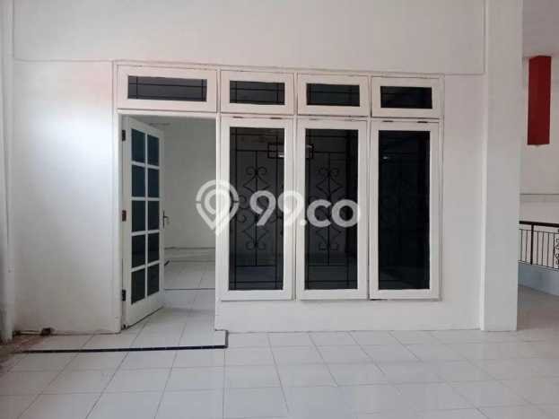 Unit Komersial Disewakan di Surabaya Area Strategis Harga Kompetitif Unit Komersial Disewakan di Surabaya Area Strategis Harga Kompetitif