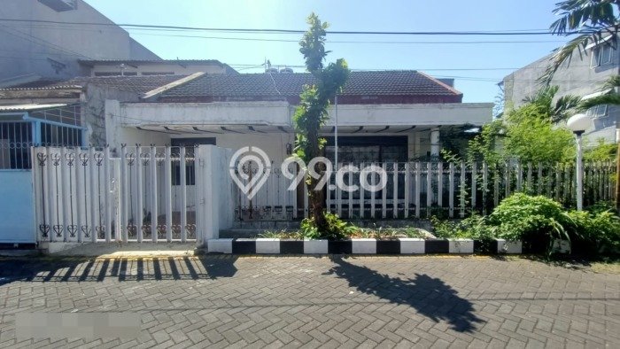 LIMITED OFFER! Rumah Berkualitas di , LT 160m2m² Bangunan 100m2m² LIMITED OFFER! Rumah Berkualitas di , LT 160m2m² Bangunan 100m2m²