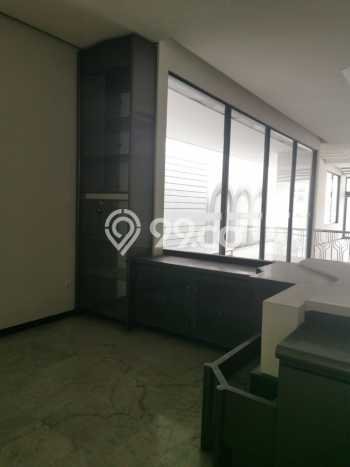 Disewakan! Rumah 6 Kamar Tidur &
5 Kamar Mandi di Raya Darmo, Surabaya Disewakan! Rumah 6 Kamar Tidur &
5 Kamar Mandi di Raya Darmo, Surabaya