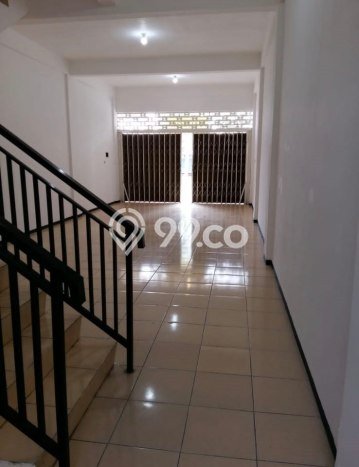 Ruko Dijual Lokasi Emas di Gresik Luas 150m2 Ruko Dijual Lokasi Emas di Gresik Luas 150m2