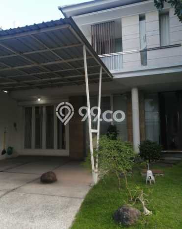 Ready to Use! Luxury House LT 240m2 Desain Modern di Surabaya Kota Ready to Use! Luxury House LT 240m2 Desain Modern di Surabaya Kota