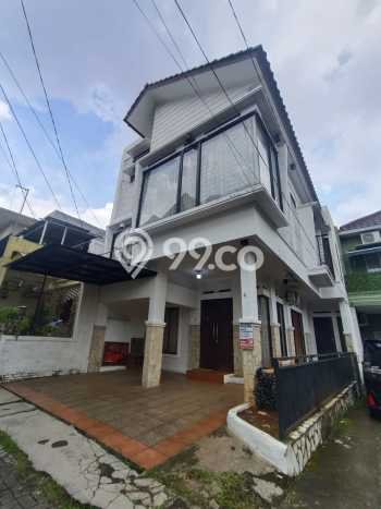 Jual Rumah Minimalis Bagus Punya 4 KT di Ciputat Timur Tangerang Selatan SHM Jual Rumah Minimalis Bagus Punya 4 KT di Ciputat Timur Tangerang Selatan SHM