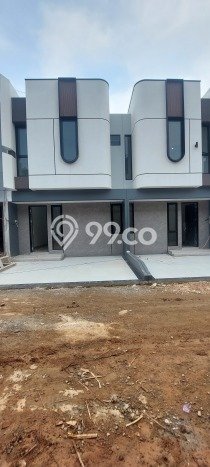 Jual Rumah Eksklusif 3 KT di Cilangkap, Jakarta Timur Jual Rumah Eksklusif 3 KT di Cilangkap, Jakarta Timur