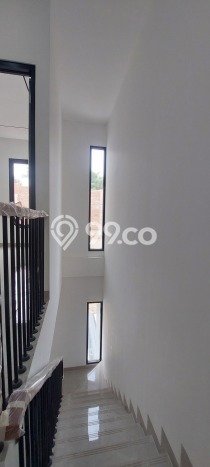 Jual Rumah Eksklusif 3 KT di Cilangkap, Jakarta Timur Jual Rumah Eksklusif 3 KT di Cilangkap, Jakarta Timur