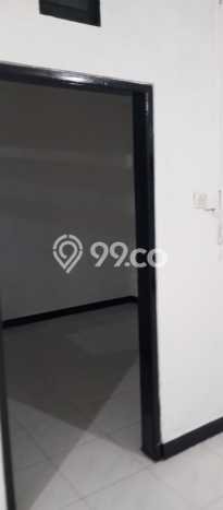 SPECIAL OFFER! Rumah Asri area , LT 200m2m² Bangunan 100m2m² SPECIAL OFFER! Rumah Asri area , LT 200m2m² Bangunan 100m2m²