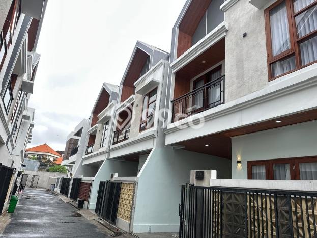 Rumah Modern 3 KT di Mahendradata Denpasar Semi Furnished Rumah Modern 3 KT di Mahendradata Denpasar Semi Furnished