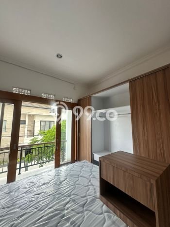 HARGA TERBAIK! Vila Kawasan , Area 135m2m², Lokasi Strategis HARGA TERBAIK! Vila Kawasan , Area 135m2m², Lokasi Strategis
