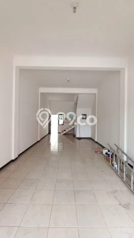 For Rent Ruko di Sukun, Luas 112m2m², Lokasi Bisnis For Rent Ruko di Sukun, Luas 112m2m², Lokasi Bisnis