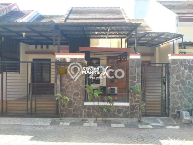 Disewakan! Rumah 2 Kamar Tidur &
1 Kamar Mandi di Malang Kota, Malang Disewakan! Rumah 2 Kamar Tidur &
1 Kamar Mandi di Malang Kota, Malang