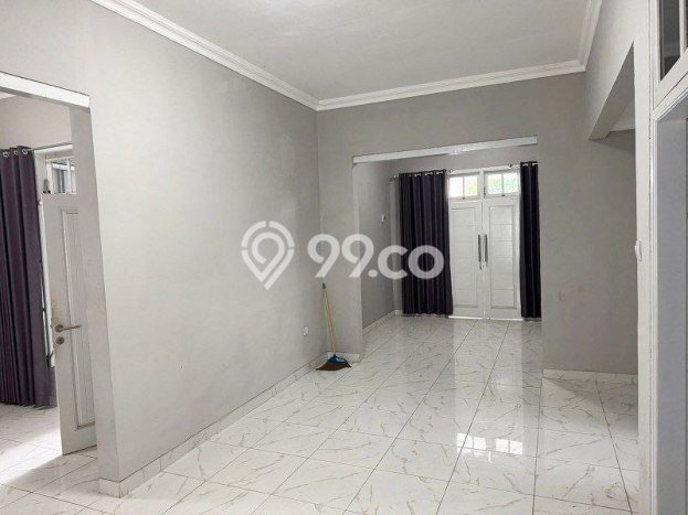 Rumah kawasan Sulfat, 5 KT, View Kota, LT 278m2m² LB 200m2m² Rumah kawasan Sulfat, 5 KT, View Kota, LT 278m2m² LB 200m2m²