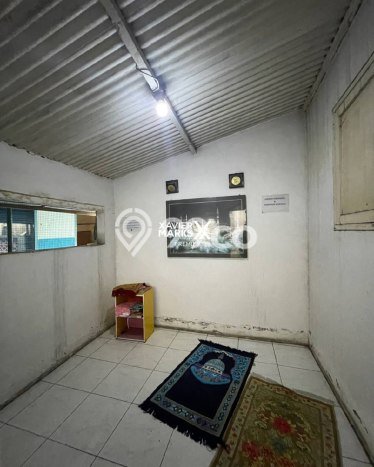 Lokasi strategis! Rumah siap huni disewakan di Klojen LB 600m2 Lokasi strategis! Rumah siap huni disewakan di Klojen LB 600m2