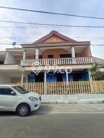Rumah Modern Minimalis 6 Kamar Siap Huni di Lowokwaru Rumah Modern Minimalis 6 Kamar Siap Huni di Lowokwaru