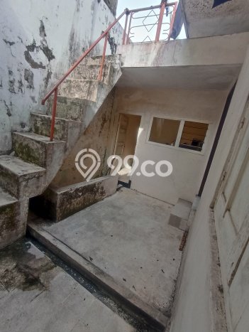 Rumah Modern Minimalis 6 Kamar Siap Huni di Lowokwaru Rumah Modern Minimalis 6 Kamar Siap Huni di Lowokwaru