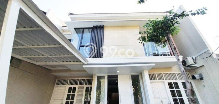 Dijual Rumah Mewah Megah Dengan View Eksklusif di Bintaro, Jakarta Selatan Dijual Rumah Mewah Megah Dengan View Eksklusif di Bintaro, Jakarta Selatan