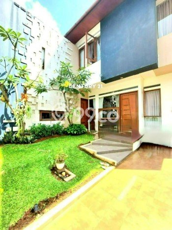 Jual Rumah Mewah Elegan Dengan View Cantik di Bintaro, Tangerang Selatan Jual Rumah Mewah Elegan Dengan View Cantik di Bintaro, Tangerang Selatan