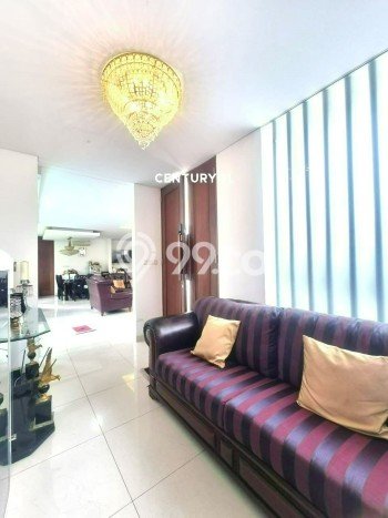 Hot Offer Hunian Premium Ideal dan Luas di Cilandak, Jakarta Selatan Hot Offer Hunian Premium Ideal dan Luas di Cilandak, Jakarta Selatan