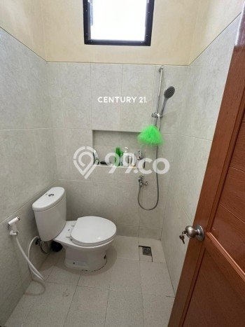 Rumah Eksklusif Siap Huni LT 167m2 di Ciputat, Tangerang Selatan Rumah Eksklusif Siap Huni LT 167m2 di Ciputat, Tangerang Selatan