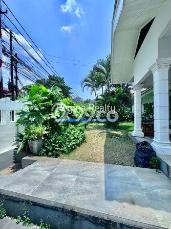 Hunian Elit LB 800m2 Siap Pakai Desain Elegan di Cipete, Jakarta Selatan Hunian Elit LB 800m2 Siap Pakai Desain Elegan di Cipete, Jakarta Selatan